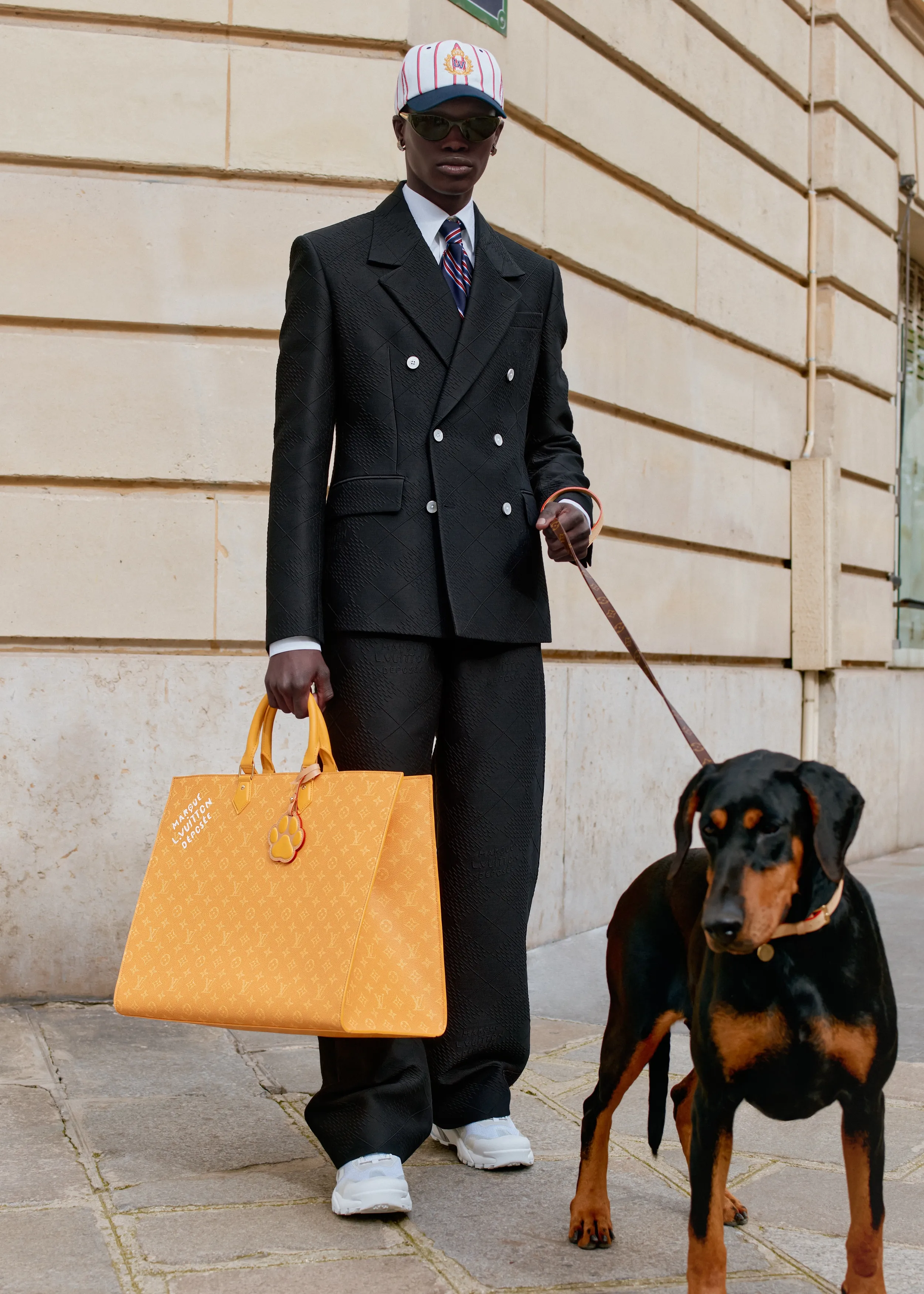 LOUIS VUITTON スーツ Louis Vuitton Unveils Sophisticated Men's Formal Spring